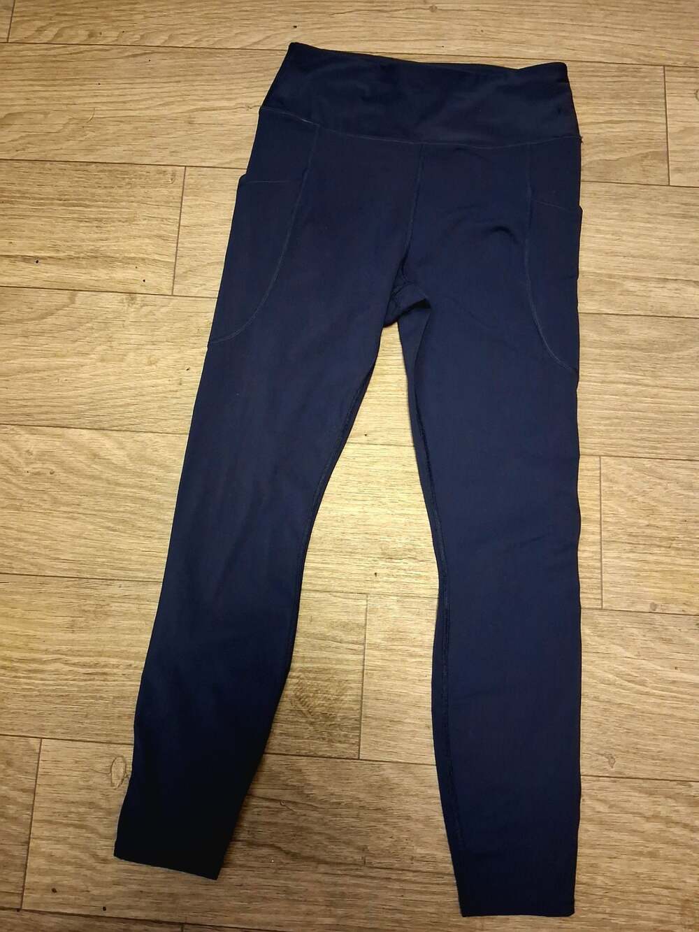 Avia Women's Navy Blue Activewear Leggings with Pockets Size S (4-6)